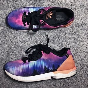 Adidas ZX flux tree line design